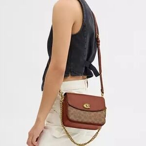 Coach Cassie 19 Crossbody – Signature Canvas + Leather – 3 Straps EUC